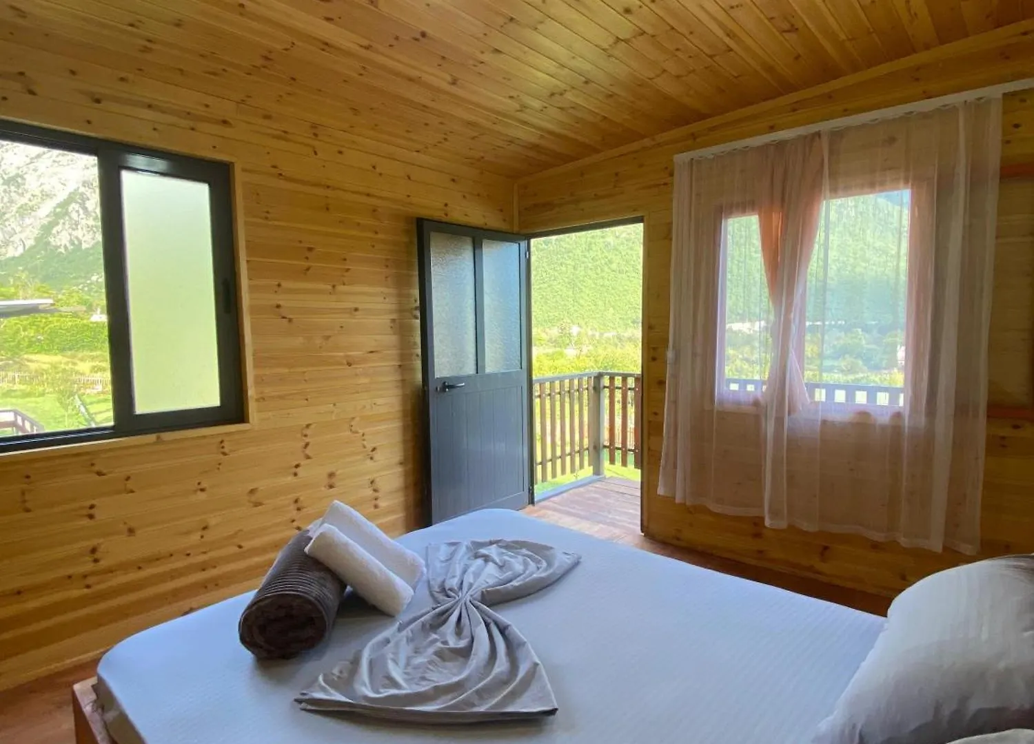 Bed & Breakfast Guesthouse Driti Nderlysaj